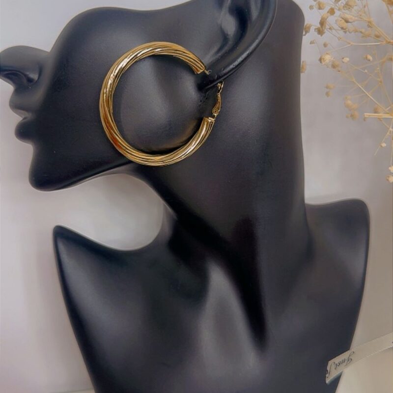 Thick round Earrings 04